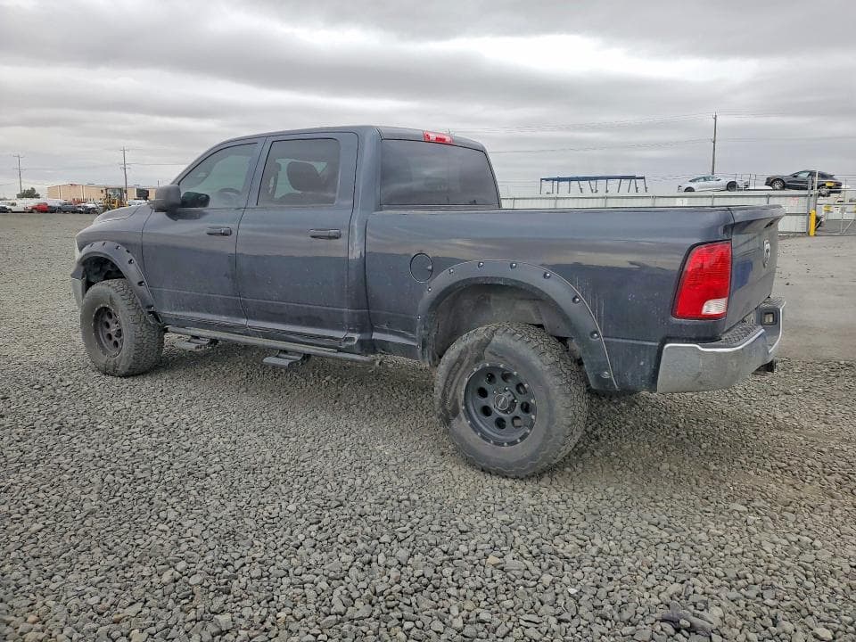 2018 RAM 1500 ST 2