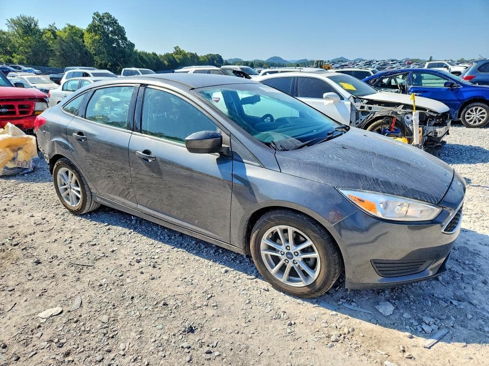 2018 FORD FOCUS SE 4
