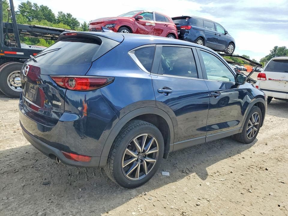 2018 MAZDA CX-5 TOURING 3