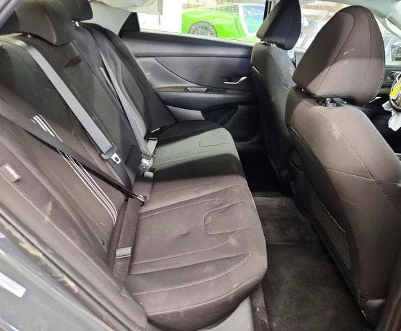 2025 HYUNDAI ELANTRA SEL 10