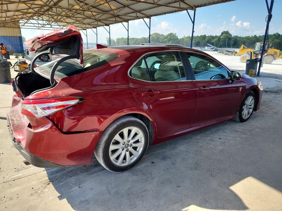 2019 TOYOTA CAMRY LE 3