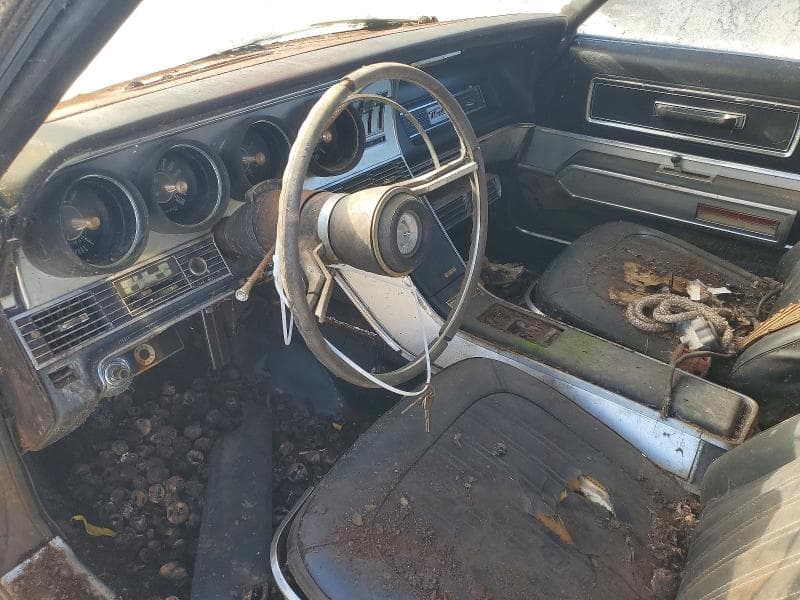 1967 FORD THUNDERBIRD 8