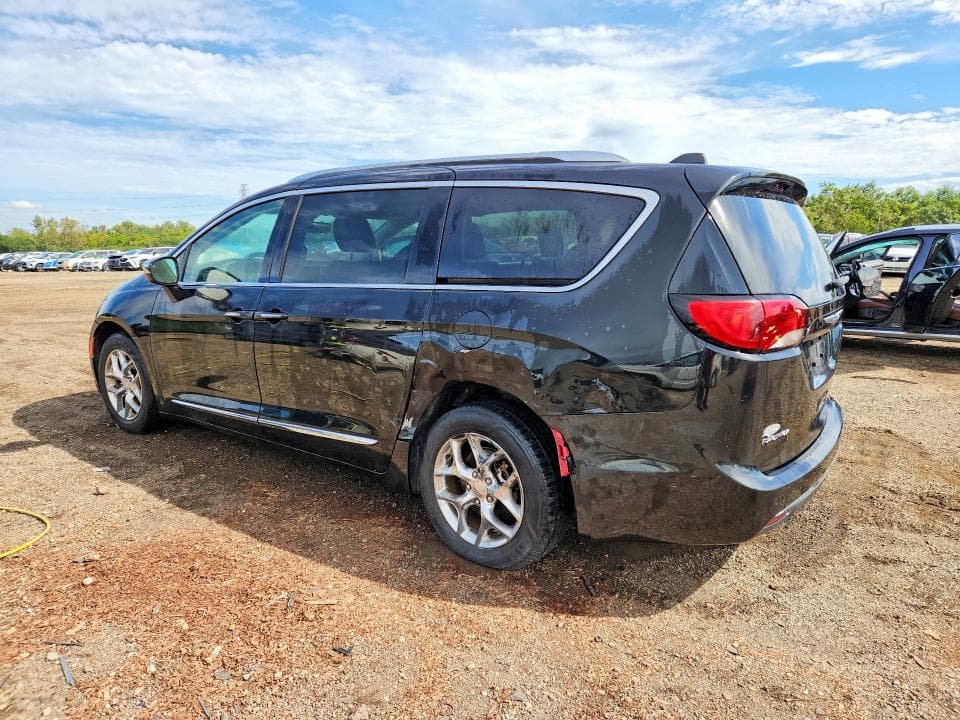 2018 CHRYSLER PACIFICA LIMITED 2