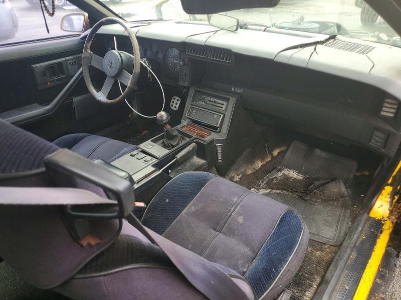 1984 CHEVROLET CAMARO 8