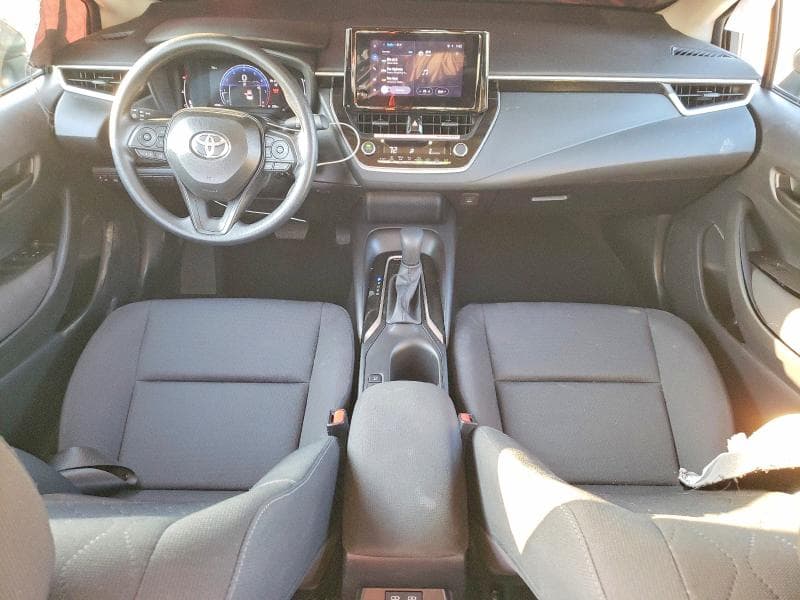 2026 TOYOTA COROLLA LE 8