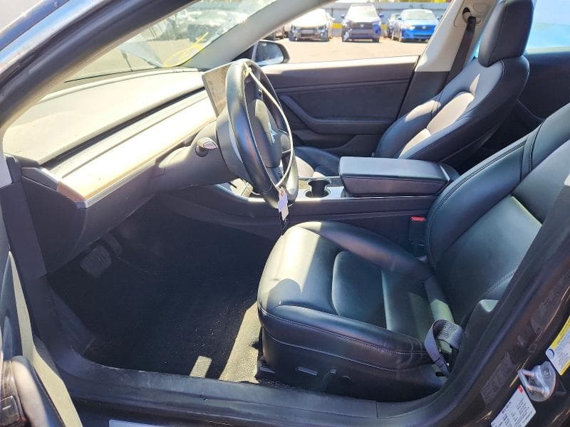 2018 TESLA MODEL 3 7