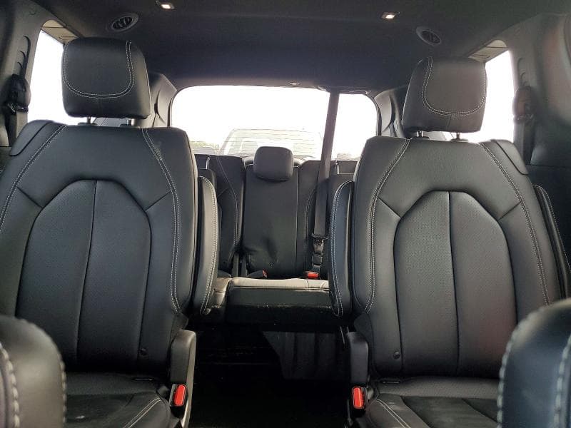 2021 CHRYSLER PACIFICA TOURING L 10