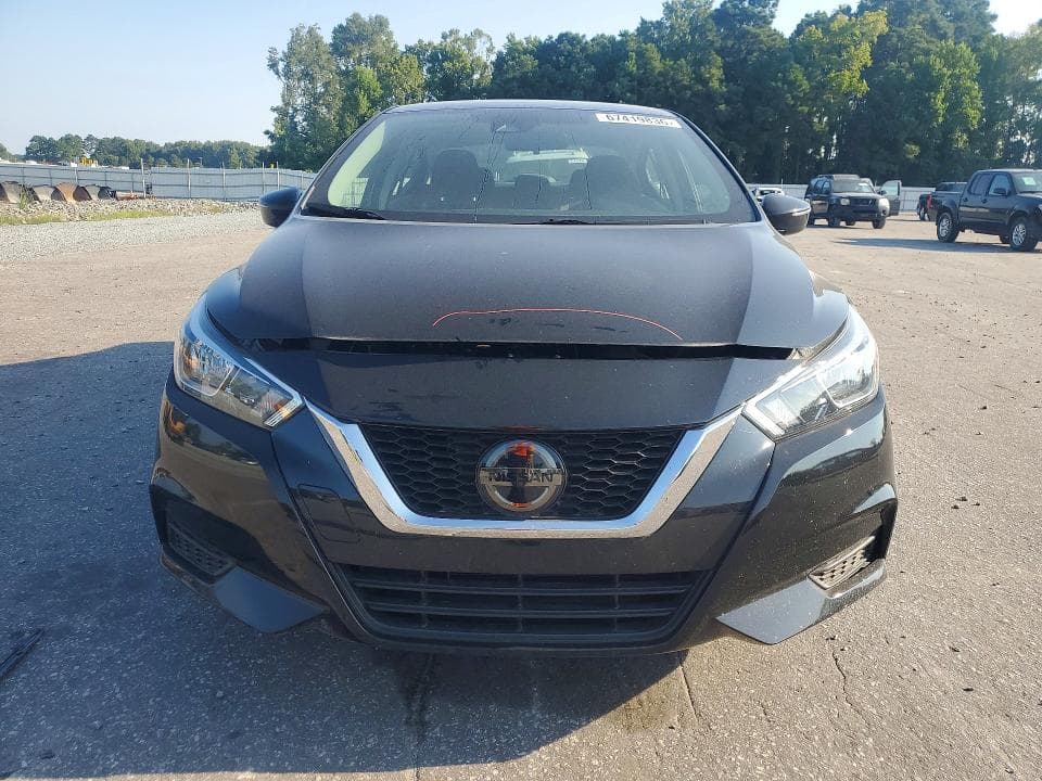2020 NISSAN VERSA SV 5
