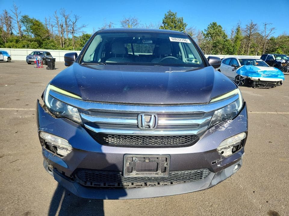 2017 HONDA PILOT EX 5