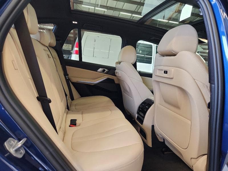2021 BMW X5 XDRIVE45E 11