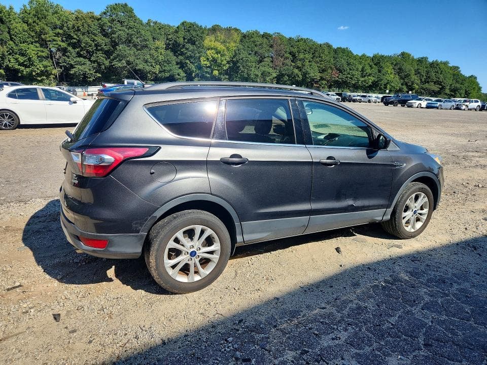 2018 FORD ESCAPE SE 3