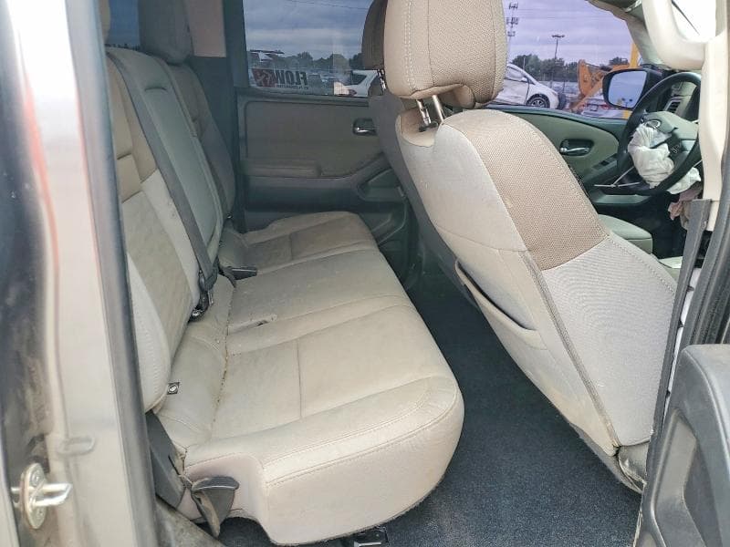 2023 NISSAN FRONTIER SV 10