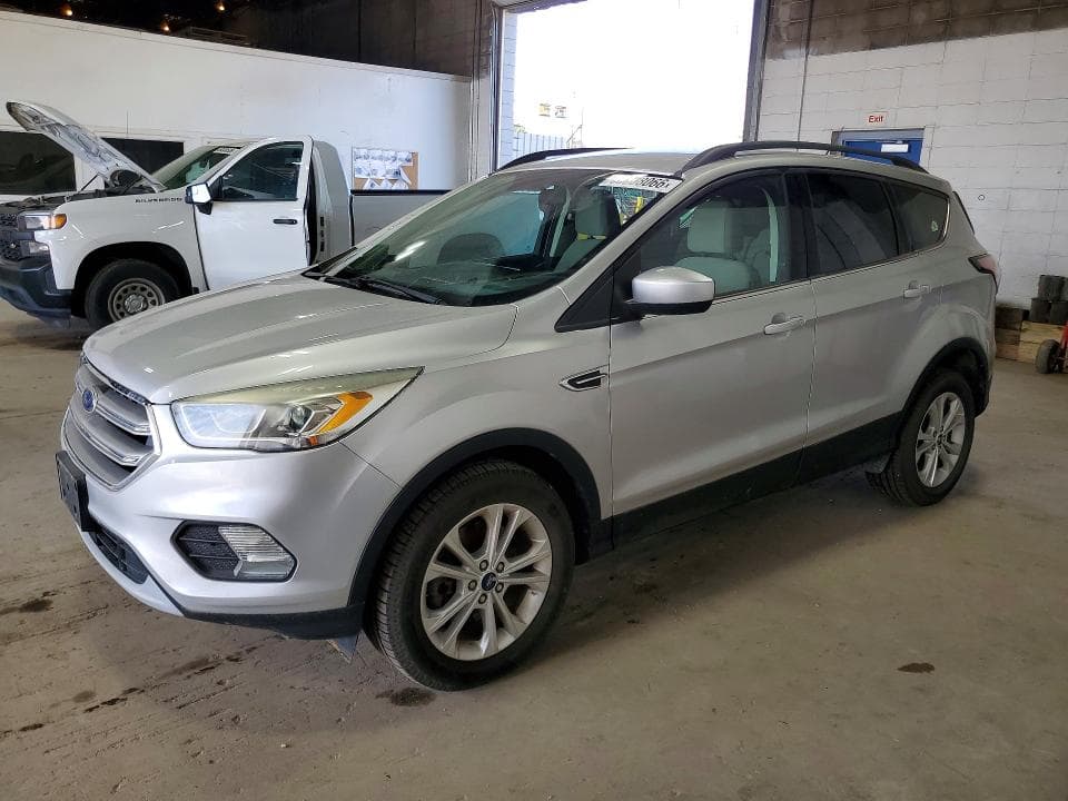 2017 FORD ESCAPE SE - 1