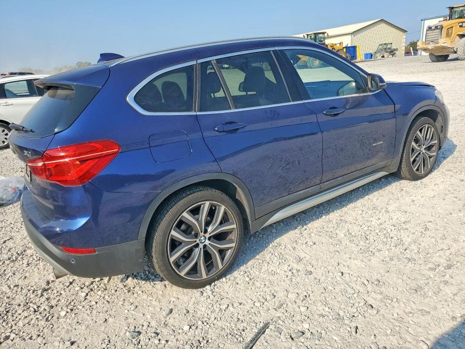 2017 BMW X1 XDRIVE28I 3