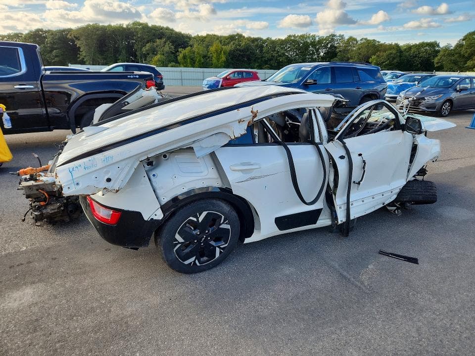 2024 KIA NIRO WIND 3