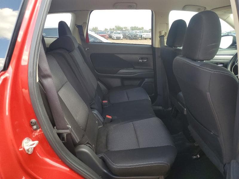 2017 MITSUBISHI OUTLANDER SE 10