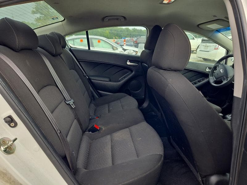 2018 KIA FORTE 10