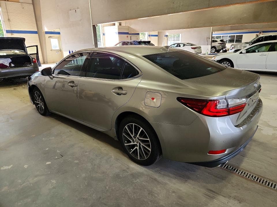 2018 LEXUS ES 350 2