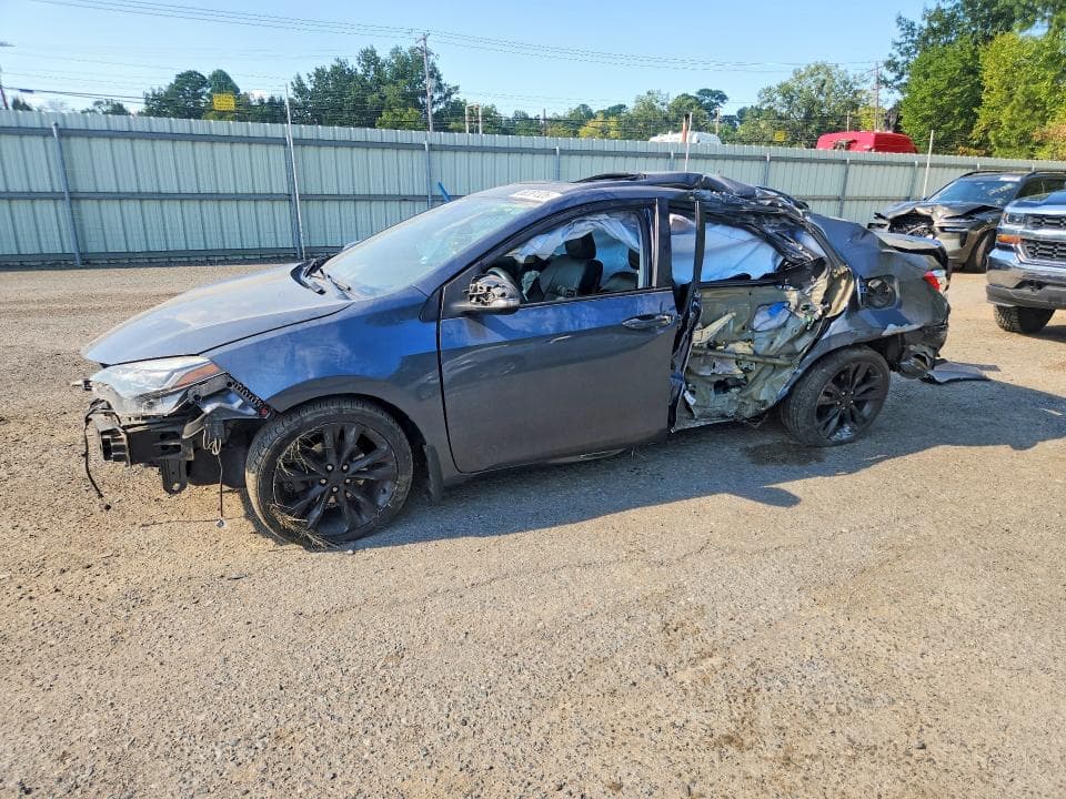 2018 TOYOTA COROLLA XSE - 1