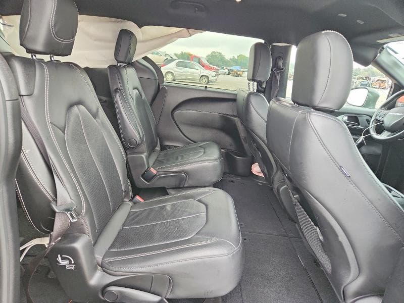 2021 CHRYSLER PACIFICA TOURING L 11