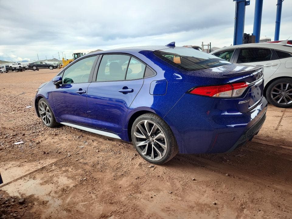 2020 TOYOTA COROLLA SE 2