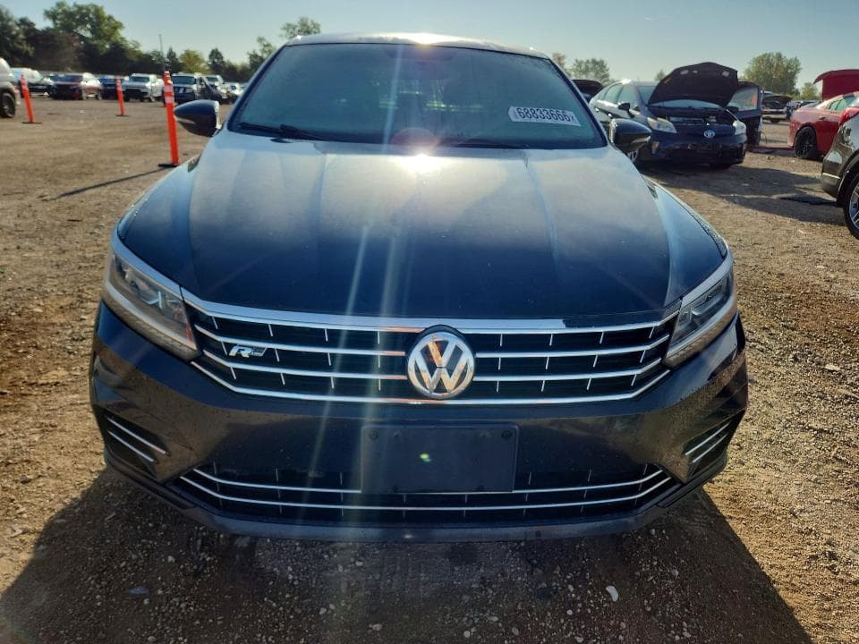 2018 VOLKSWAGEN PASSAT S 5