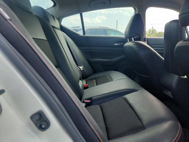 2019 NISSAN ALTIMA SR 10
