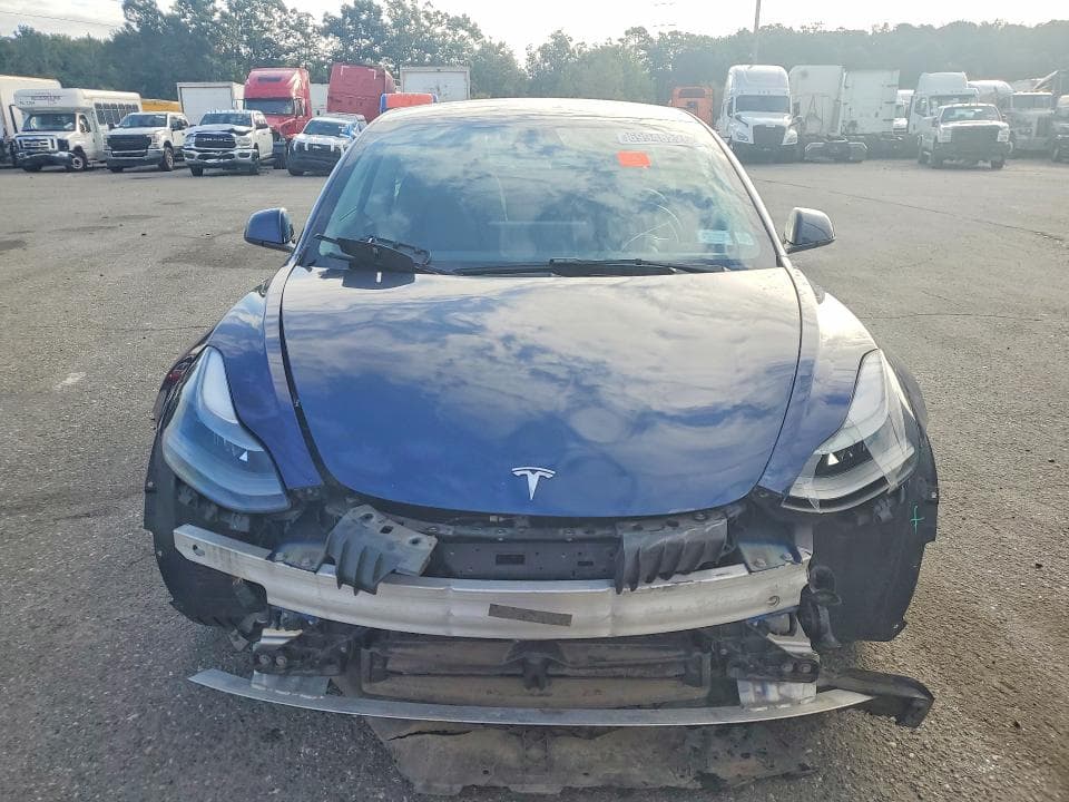 2022 TESLA MODEL 3 5