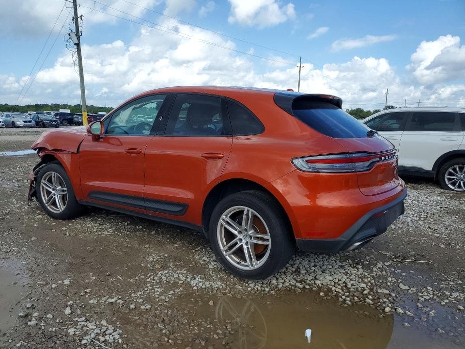 2022 PORSCHE MACAN 2