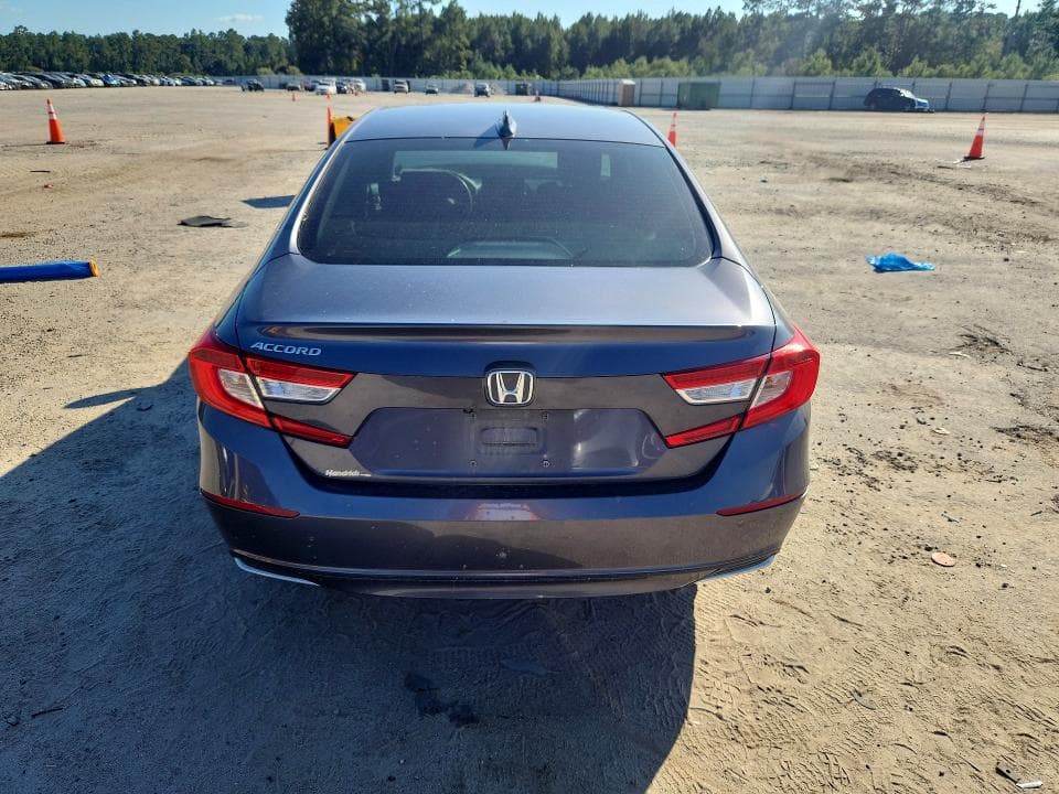 2019 HONDA ACCORD EX 6