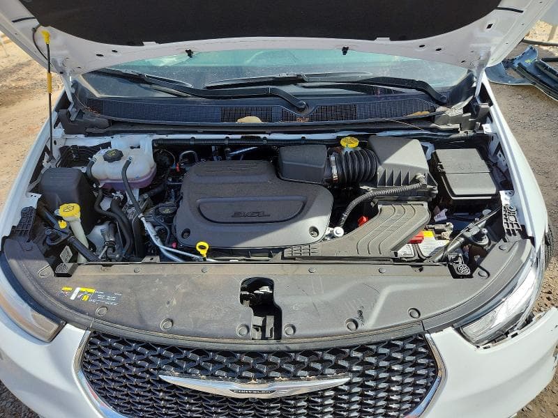 2026 CHRYSLER PACIFICA 12