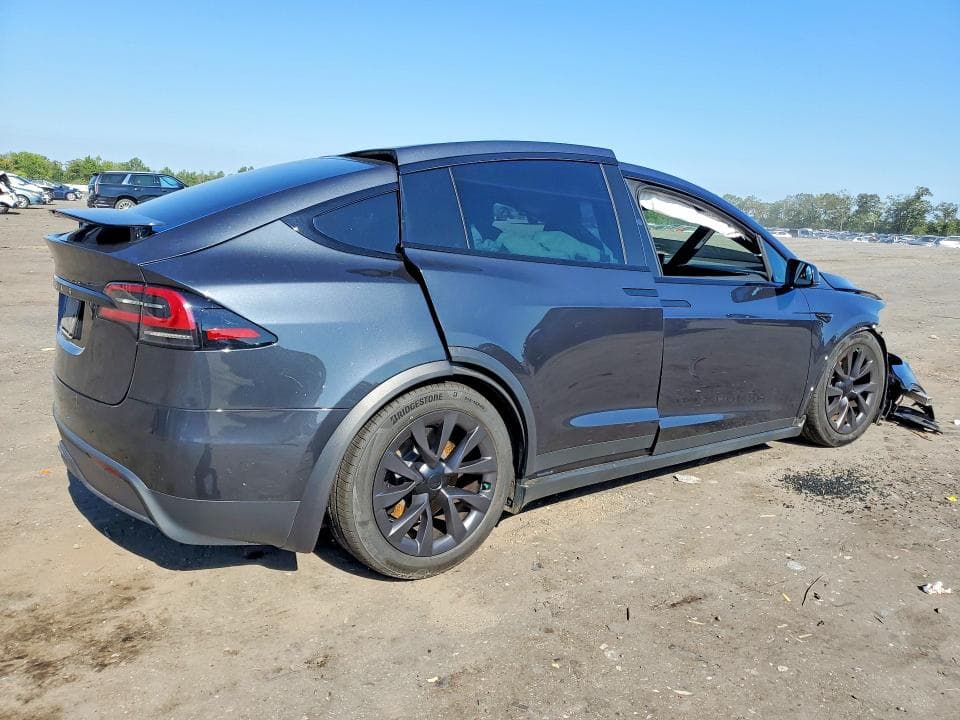 2024 TESLA MODEL X 3
