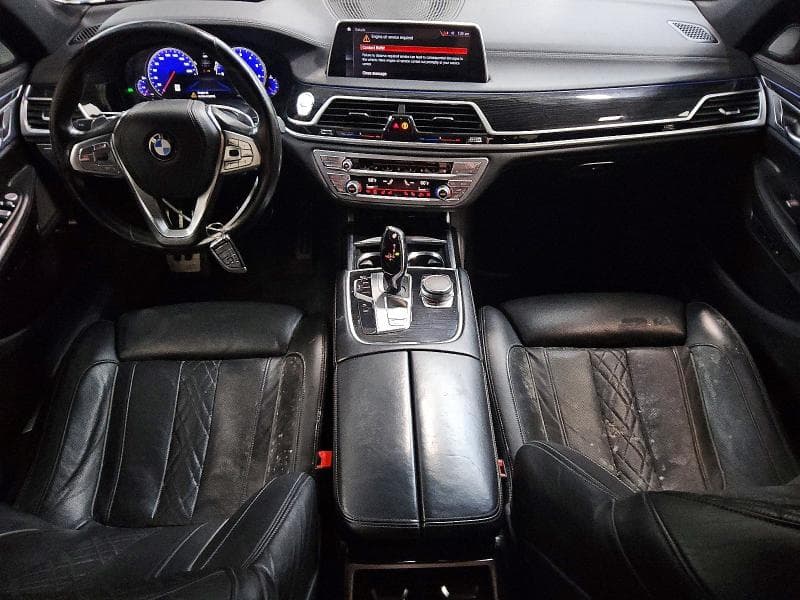 2019 BMW 750 XI 8