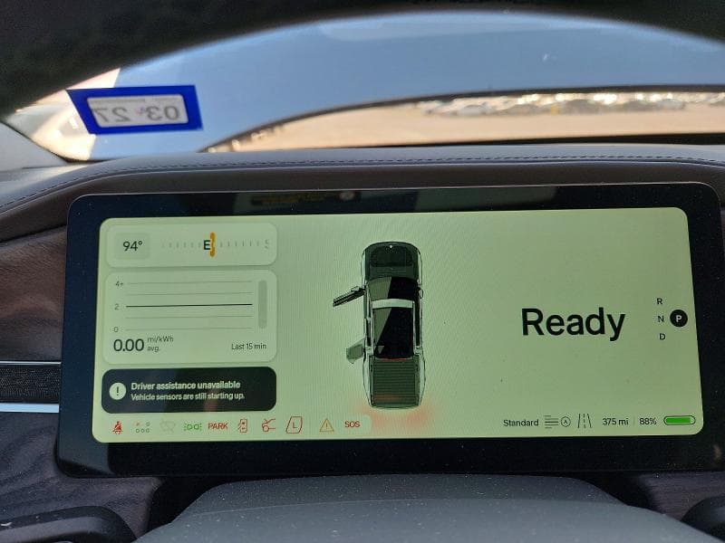 2025 RIVIAN R1T ADVENTURE 9