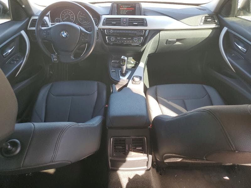 2018 BMW 320 I 8