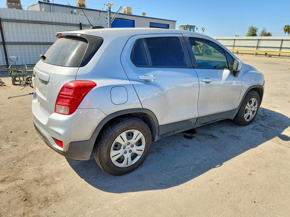 2018 CHEVROLET TRAX LS 3