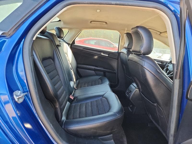 2018 FORD FUSION SE 10