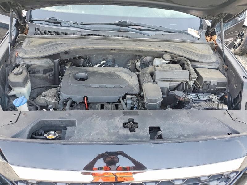 2019 HYUNDAI SANTA FE SE 11
