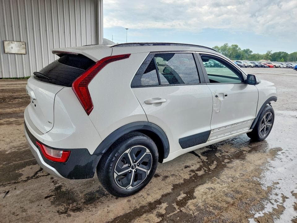 2025 KIA NIRO EX 3
