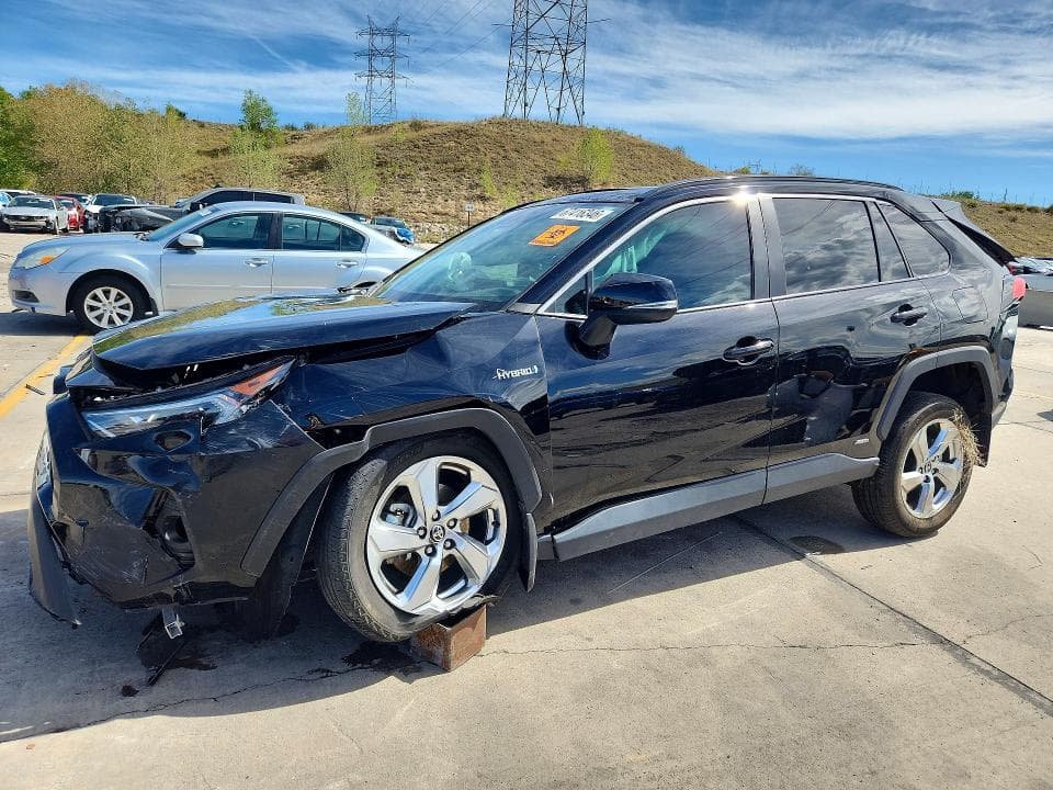 2021 TOYOTA RAV4 HYBRID XLE PREMIUM