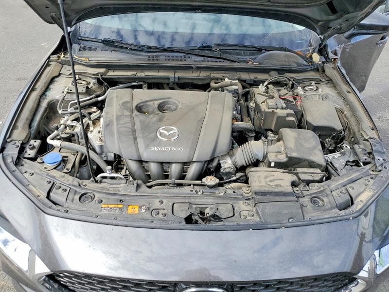 2021 MAZDA 3 PREMIUM 11