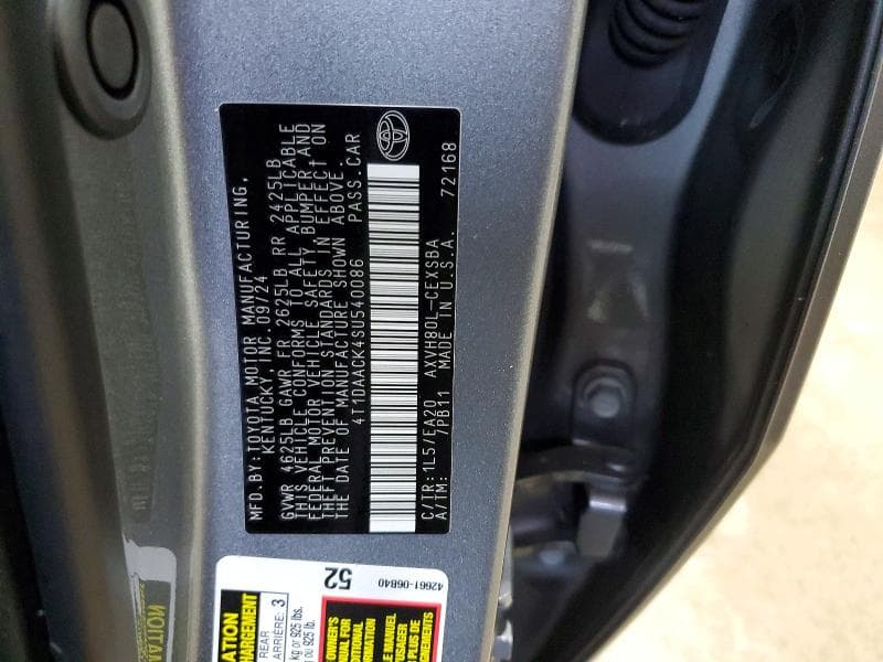 2025 TOYOTA CAMRY SE 12