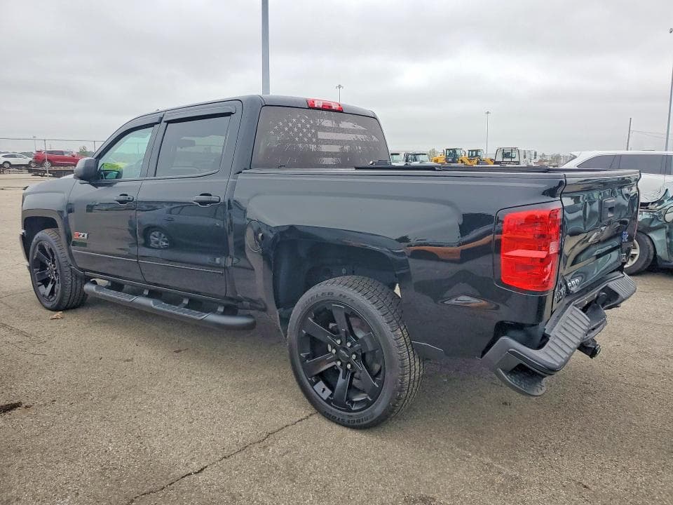 2017 CHEVROLET SILVERADO K1500 LT 2