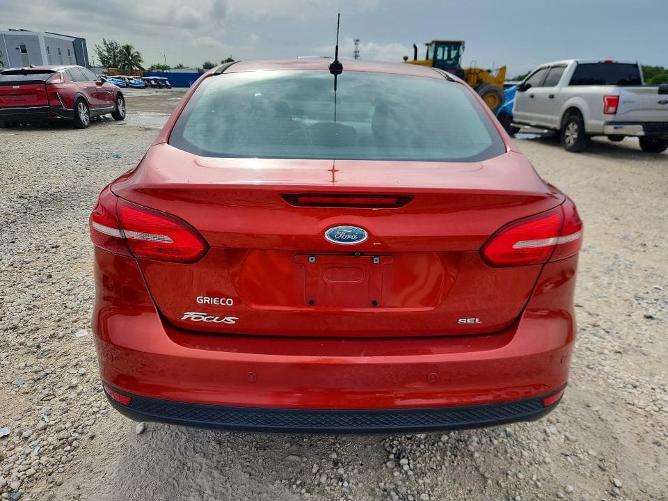 2018 FORD FOCUS SEL 6