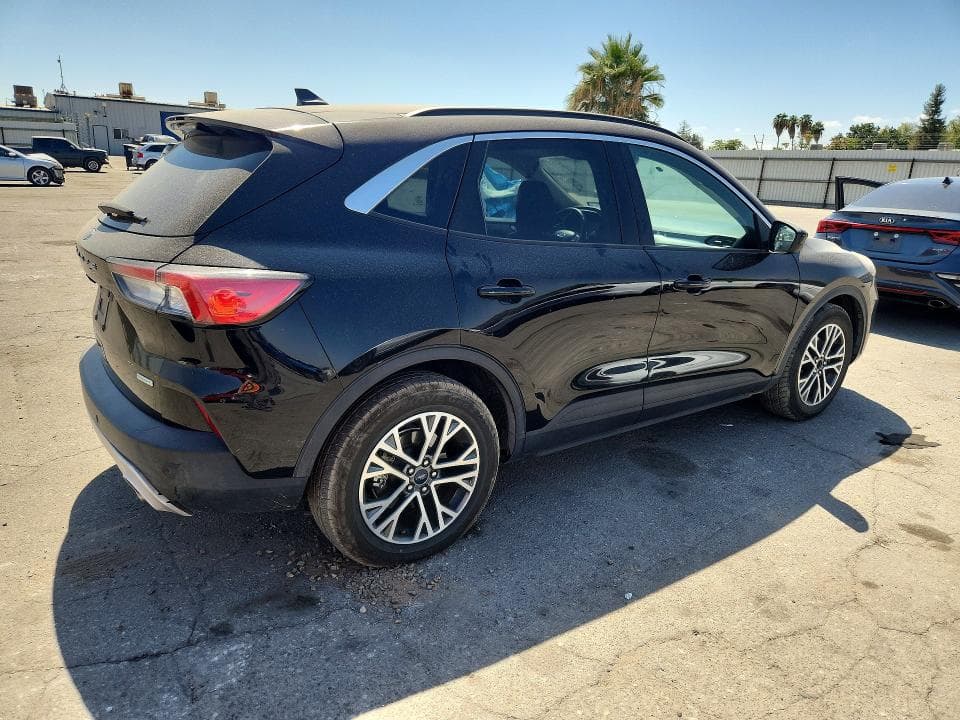 2020 FORD ESCAPE SEL 3