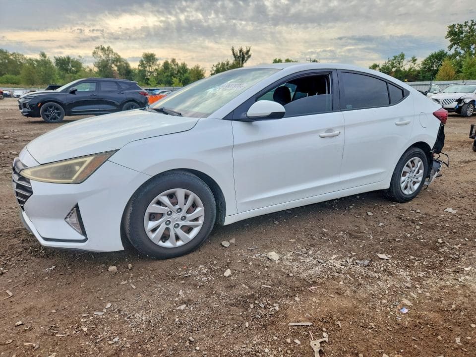 2019 HYUNDAI ELANTRA SE - 1