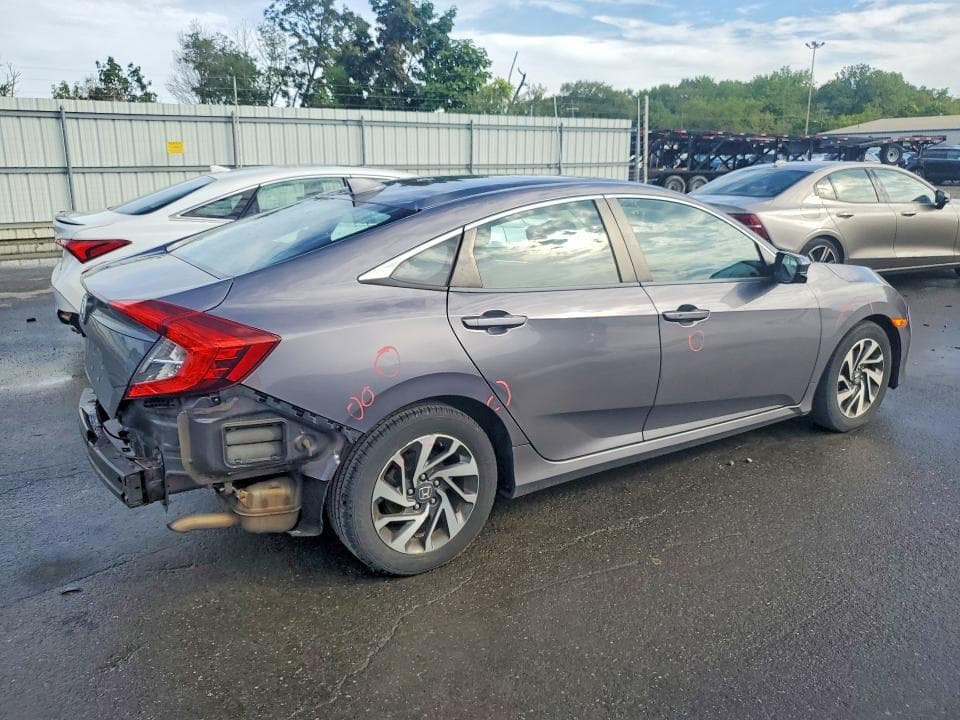 2017 HONDA CIVIC EX 3