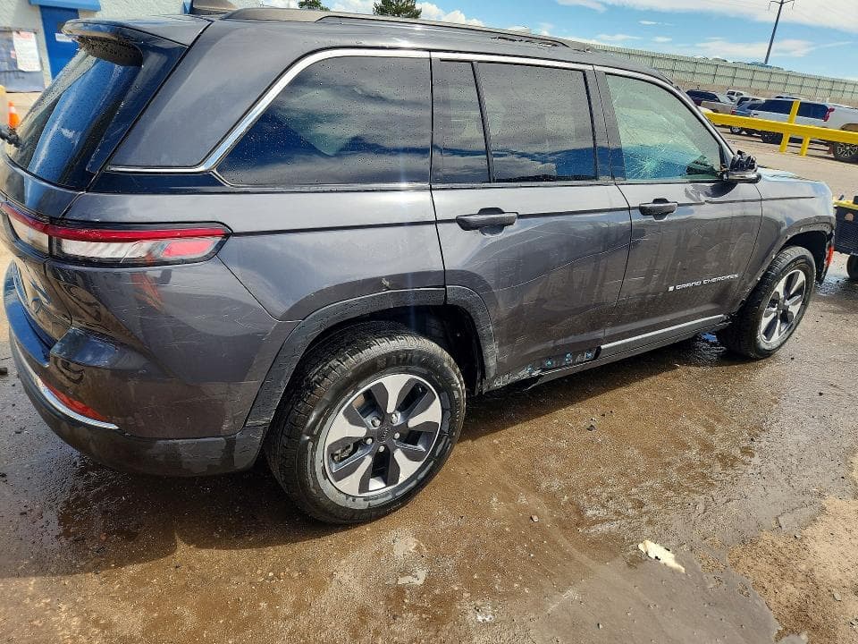 2024 JEEP GRAND CHEROKEE LIMITED 4XE 3