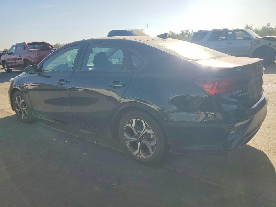 2020 KIA FORTE LXS 2