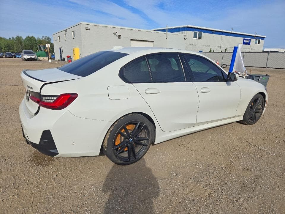 2023 BMW 330XI 3
